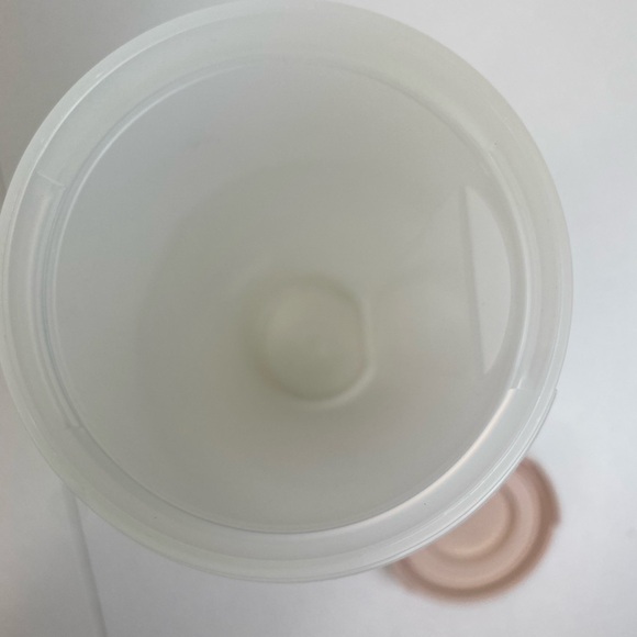 VINTAGE TUPPERWARE PASTA 4 3/4 Cups CONTAINER NO. 1661-4 With Lid #1898B-2 - Picture 5 of 11